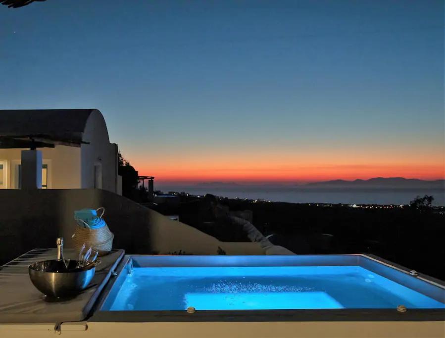 Gtk Santorini Oia Sunset Villas Tholos  Exteriör bild